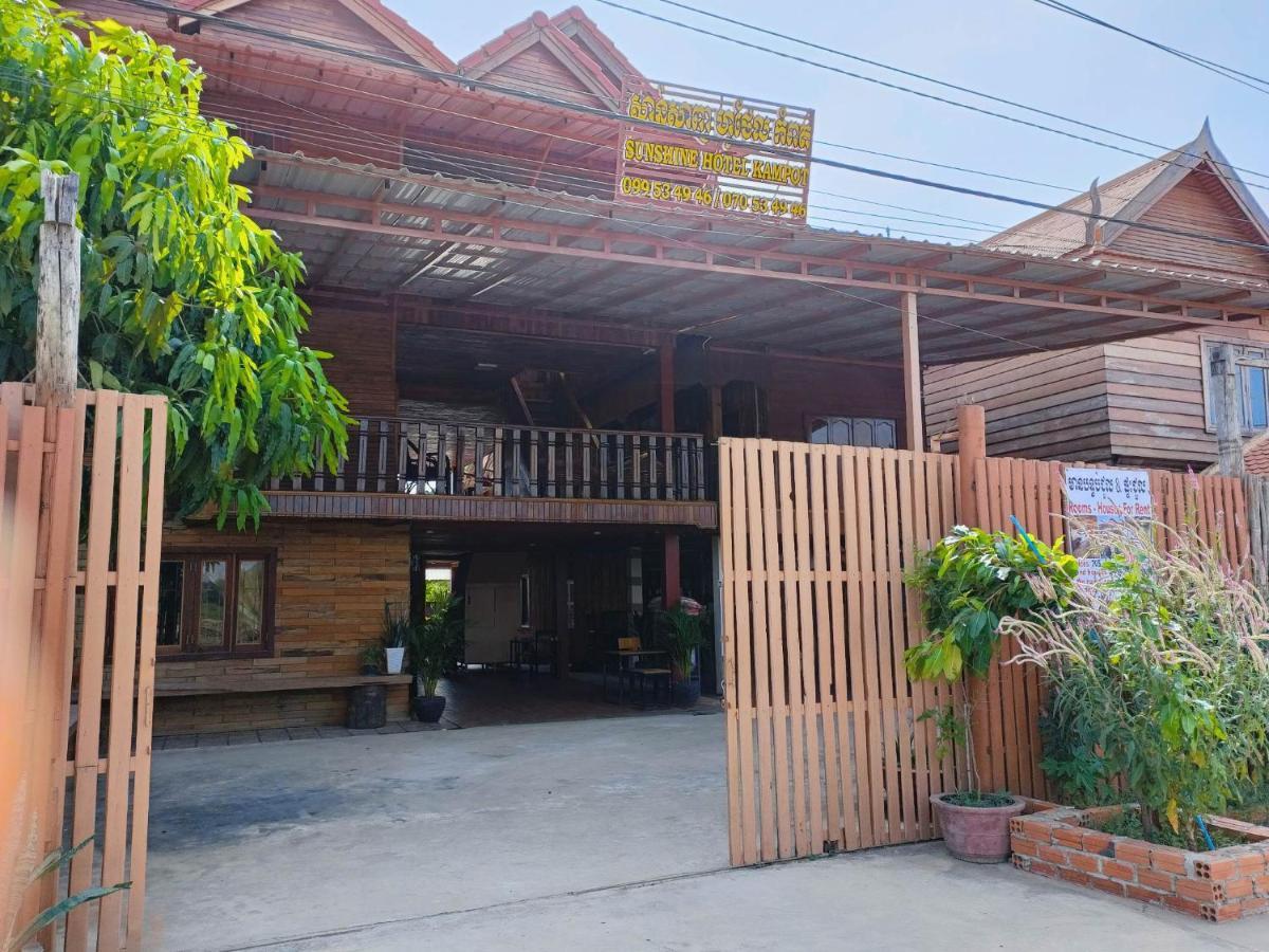 Sunshine Hotel Kampot Exterior photo